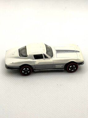 2008 Hot Wheels '64 Chevy Corvette Stingray